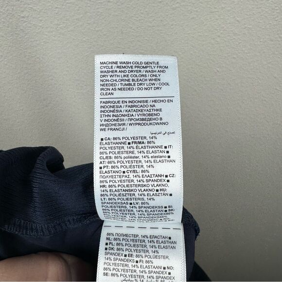 Athleta Navy Blue Brooklyn Ankle Pant Activewear Athleisure Casual Size 8 305514 - Picture 9 of 10